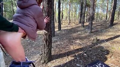 [PORNO HARD] DES ÉTUDIANTS DANS LA FORÊT