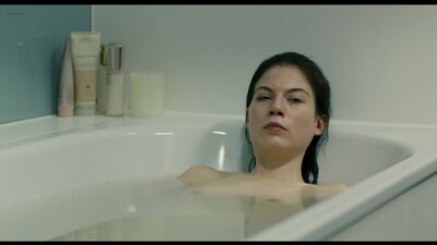 Nora Von Waldstaetten nago – październik, listopad (2013)