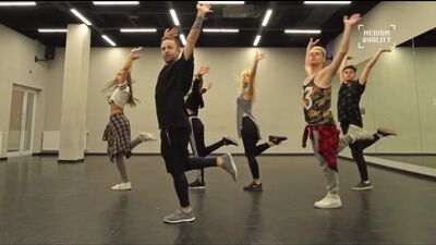 Lekcje VOGUE z Witalijem Klimenko | O tańcach | Uczę się tańczyć | VITALY KLIMENKO | VOGUE