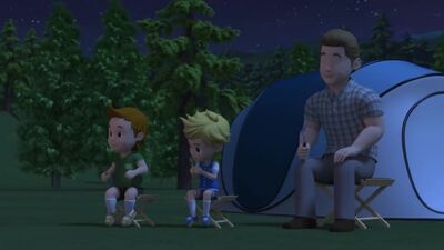 ROBOCAR POLI | ROY ET LA SÉCURITÉ INCENDIE | ÉPISODE 18 | VÉRIFIEZ ENCORE UNE FOIS QUE LE FEU DE CAMP EST BIEN ÉTEINT