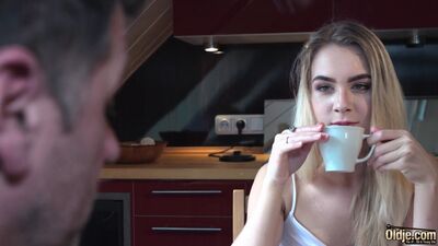 Alecia Fox [PornMir, PORNO VK, novo Porn VK, HD 1080, Homem mais velho com rapariga jovem, loira, broche, cunnilingus]