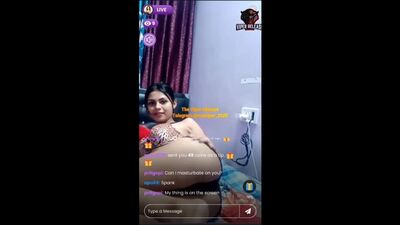 Arohi Barde ao vivo em topless