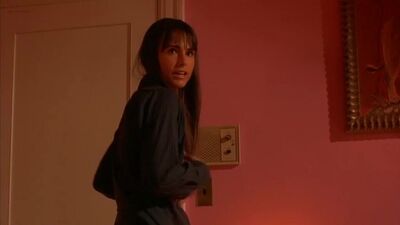 Jordana Brewster nuda - Nearing Grace (2005)