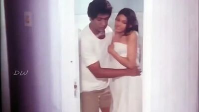 Old man with young girl___tamil_movies_hot_scene(360p).mp4