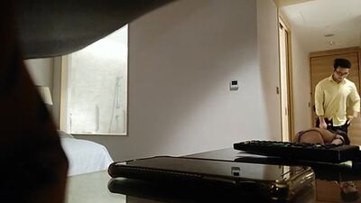 СІСКА РОЗІГРАЛА ПРАЦІВНИЦЮ ГОТЕЛЮ, АЖ ДО СЕКСУ DoodStream Original.mp4