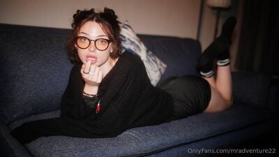 OnlyFans - Shrooms Q - Un fin de semana inolvidable con Shrooms Q rq