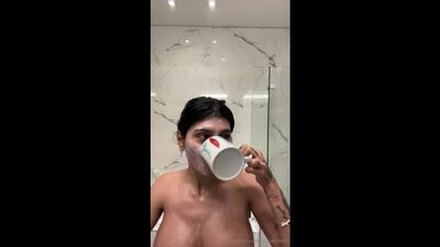 Mia Khalifa nuda sotto la doccia, culo nudo, pornostar, ragazze turche, tette, tette, video amatoriali, asiatiche, turca, donna turca nuda, prostitute