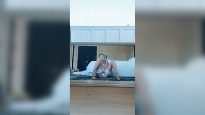 Corinna Kopf XXX sur OnlyFans