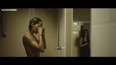 Irene Arcos, Verónica Sánchez, Marta Milans nude - El embarcadero (ES-2019) Stagione 1, Episodi 7-8 in HD 1080p - Guarda online