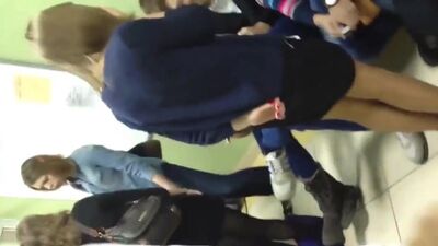 Mostrou as cuecas na escola