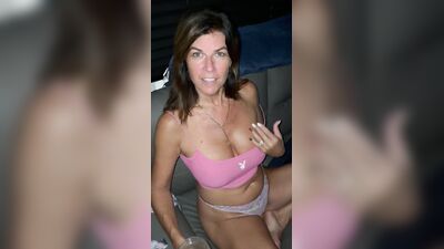 Mary Burke desnuda