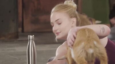 Naga Sophie Turner