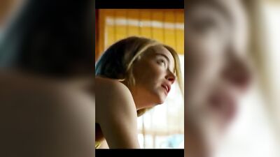 Emma Stone nuda