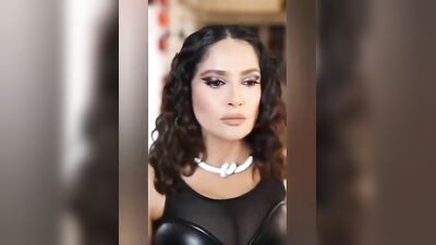 Salma Hayek nue