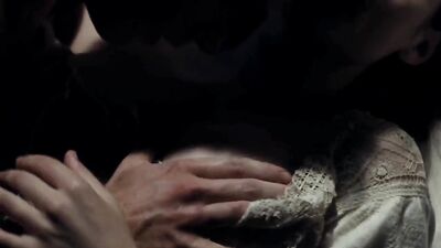 Hayley Atwell desnuda