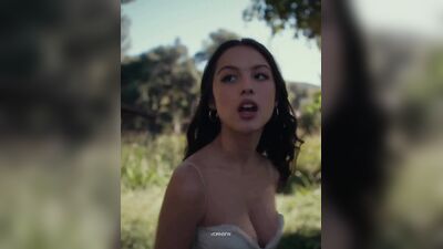 Olivia Rodrigo nua