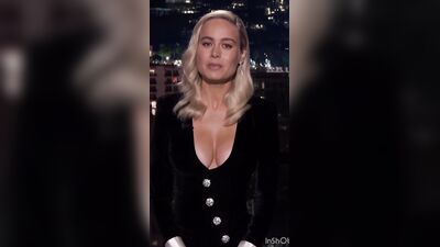 Brie Larson nua