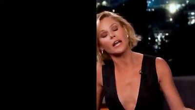 Julie Bowen nua
