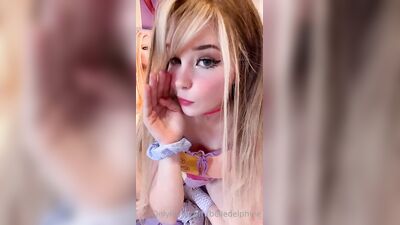 Belle Delphine desnuda