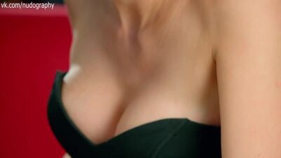 Maria Gorbun nella serie "La cucina" (2015) - Stagione 6 / Episodio 8