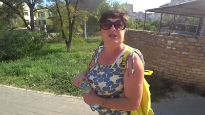 [Siergiej Jacoborowski] Mama przygotowuje hot doga za 70 rubli (26 hrywien)