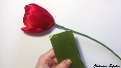 Bukiet tulipanów z satynowych wstążek własnoręcznie. Bukiet tulipanów z satynowych wstążek – zrób to sam