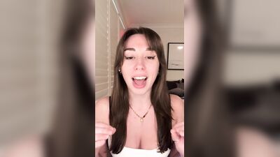 Abby Boom desnuda