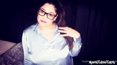 Аналардың тыйым салынған әңгімелері ХХХ OnlyFans