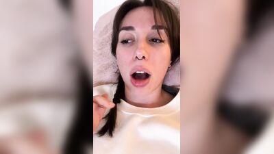 Abby Boom desnuda