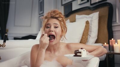 Palina Rojinski desnuda - Elecciones al Bundestag (2017) - 1080p Ver en línea / Пaлина Рожински