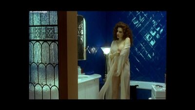 Francesca Dellera Nude - O Urso de Peluche (1994) Ver Online / Francesca Dellera - O Urso de Peluche