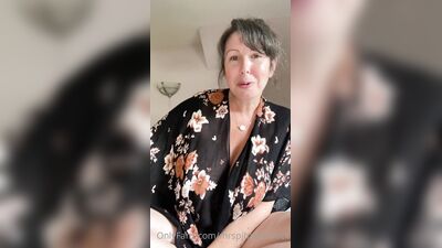 MrsPJHaverstock XXX OnlyFans