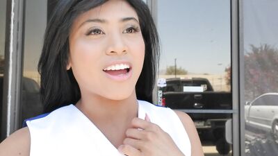 Ember Snow XXX OnlyFans
