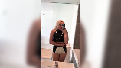 Angel Wicky XXX sur OnlyFans