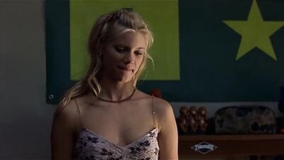 Amy Smart nua