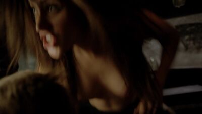 Emmy Rossum nuda - Shameless, stagione 1, episodi 1-6 (2011) HD 1080p
