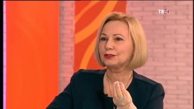 Masaż policzkowy z Eleną Nosowską