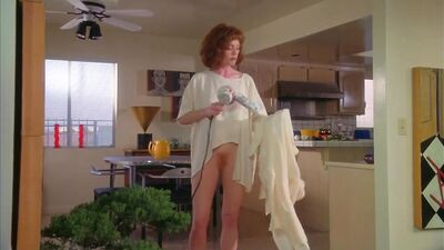 Julianne Moore nua