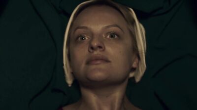 Naga Alexis Bledel, Elisabeth Moss