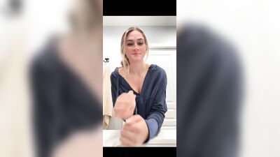 Naked Dahliadenali