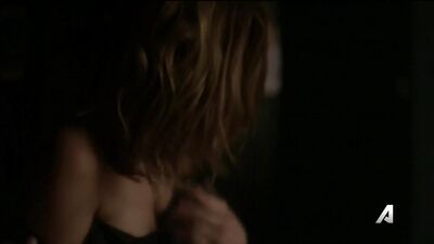 Ashley Greene nue