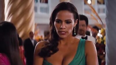 Paula Patton nago