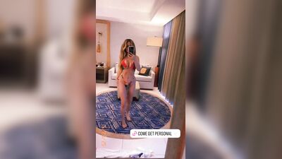 Aubrey O'Day desnuda