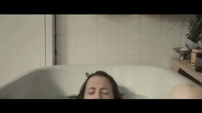 Naked Kristen Wiig