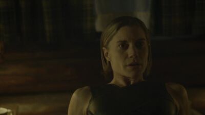 Naga Katee Sackhoff, Blu Hunt