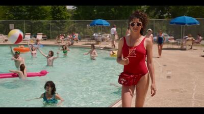 Francesca Reale – Stranger Things – S03E01 (2019) HD 1080 Nackt? Sexy! Online anschauen