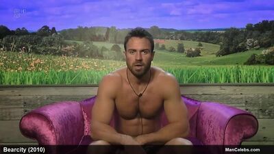 Reality Star Chad Johnson Flashing His Tight Butt gay