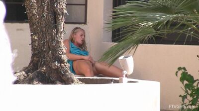 3. Ela foi feita para a FTV - Lena Nicole FTV