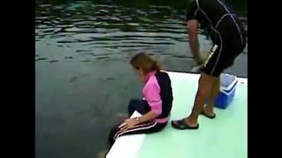 SEX WITH A DOLPHIN =)))