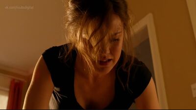 Megan Boone – The Blacklist (2013) Saison 1, épisode 1 HD 1080p : nue ? Sexy ! Regarder en ligne / Megan Boone – The Blacklist